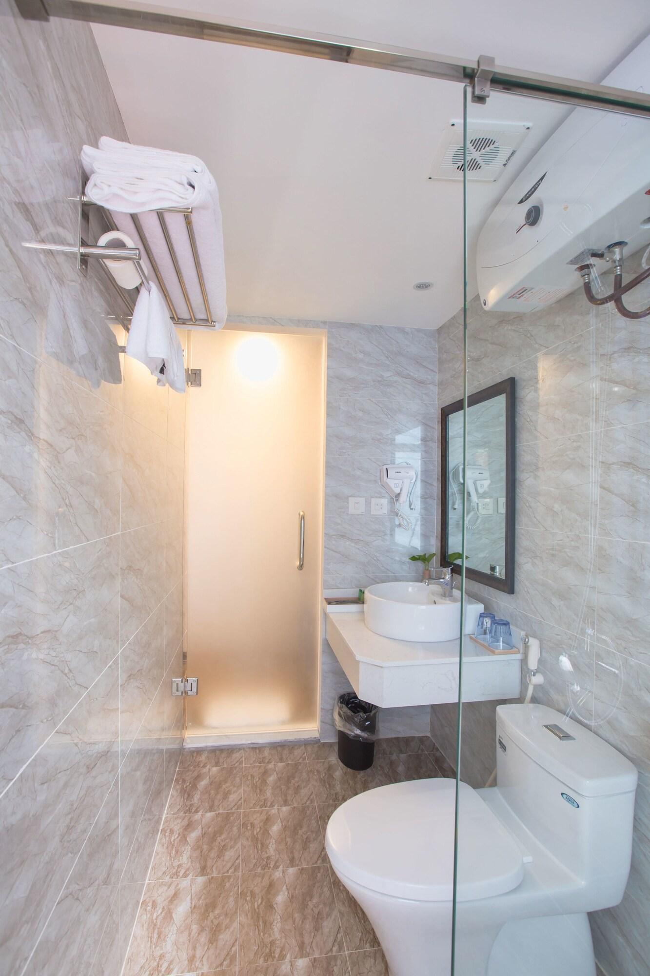 Dinh Ami Hanoi Hotel מראה חיצוני תמונה
